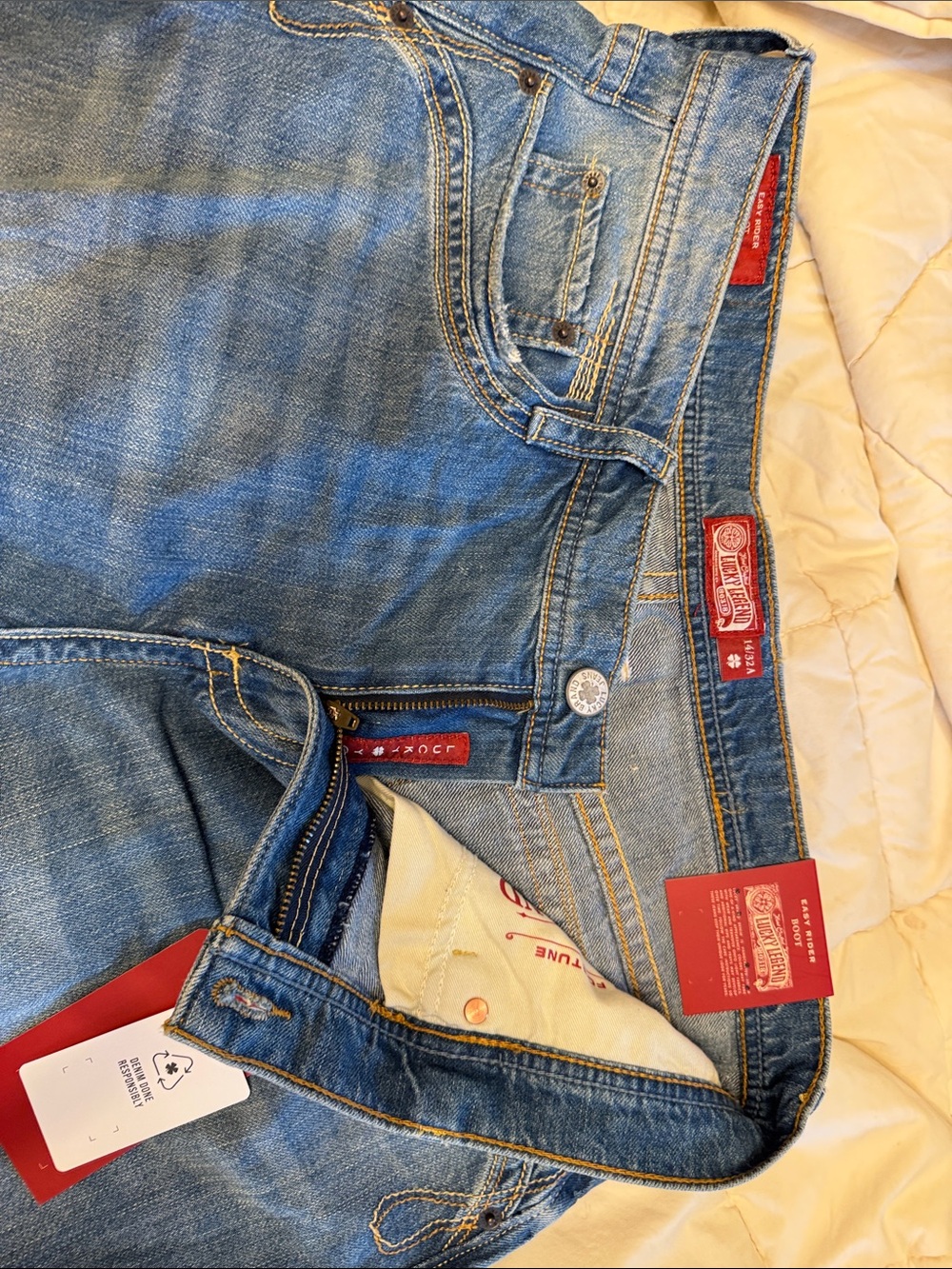 Lucky 🍀 Brand Women’s Easy Rider Boot Cut Straight Jeans